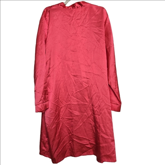 🔥3/$15🔥 Secret Treasure Pink Coral Satin‎ Robe *NO BELT* - Picture 2 of 6